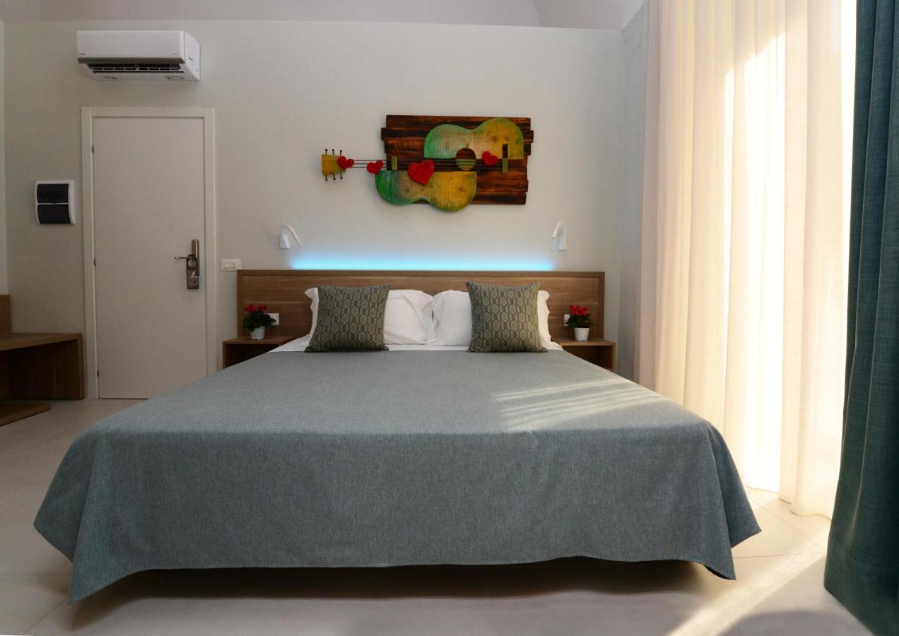 Dimora Del Cuore Guest House In Centro Vieste Exterior photo